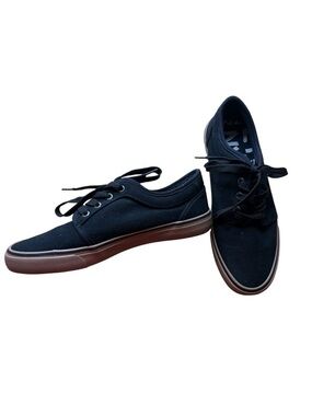 ⭐️ NWOT Zoo York Black Canvas Low-Top Sneakers with Brown Rubber Outsole- size 8